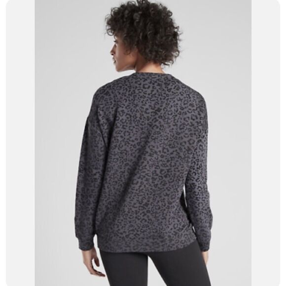 Athleta Pure Luxe Leopard Sweatshirt Top Spring Night Women's Small #502398 - Picture 2 of 8